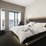 Moxy Houthavens Hotell Amsterdam