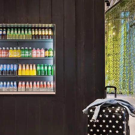 Moxy Houthavens Отель 4*