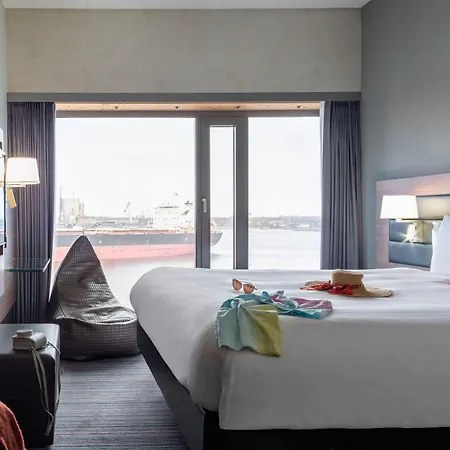 Moxy Houthavens 3* Amsterdam
