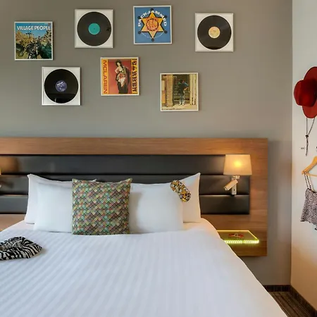 Moxy Houthavens Ámsterdam