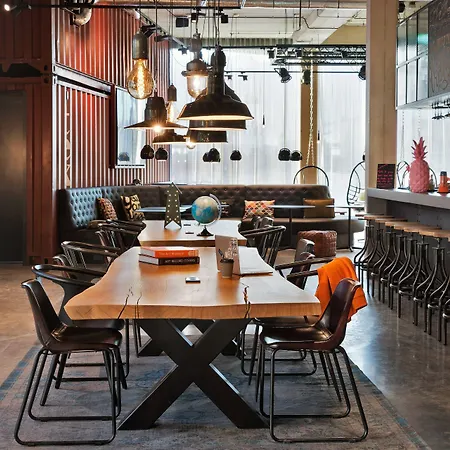 Hotel Moxy Houthavens Ámsterdam
