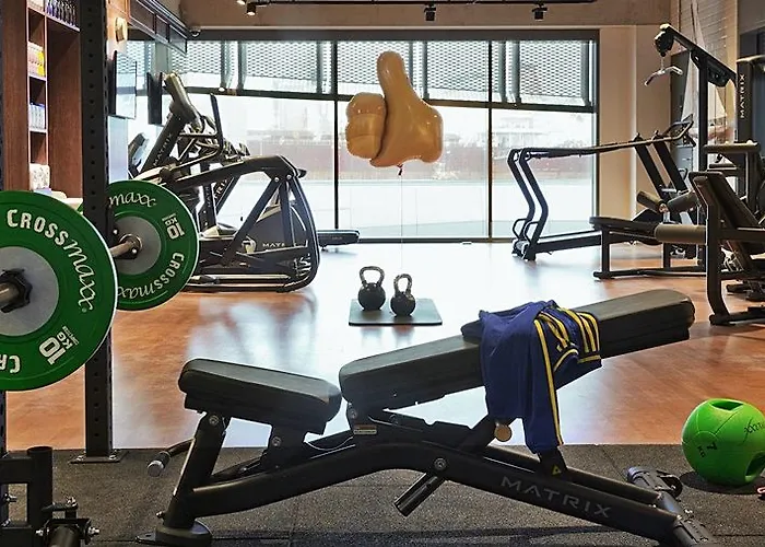 Moxy Houthavens Hotel Amsterdam