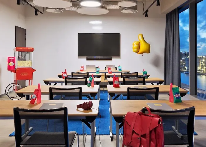 Hotel Moxy Houthavens Amsterdam