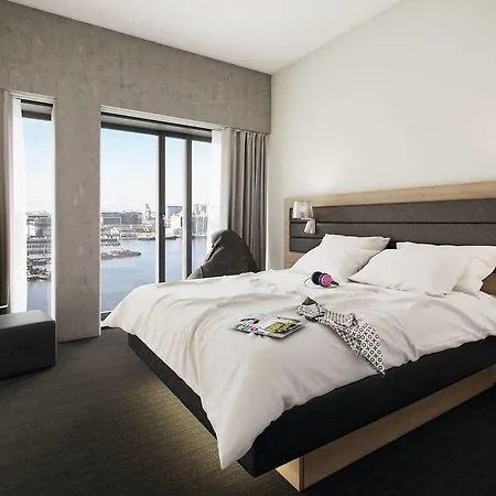 Moxy Houthavens Szálloda Amszterdam
