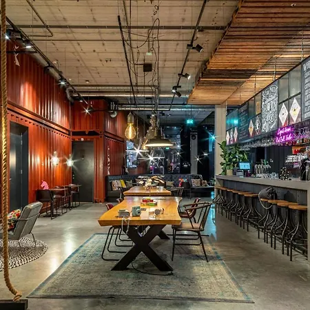 Moxy Houthavens 4* Ámsterdam