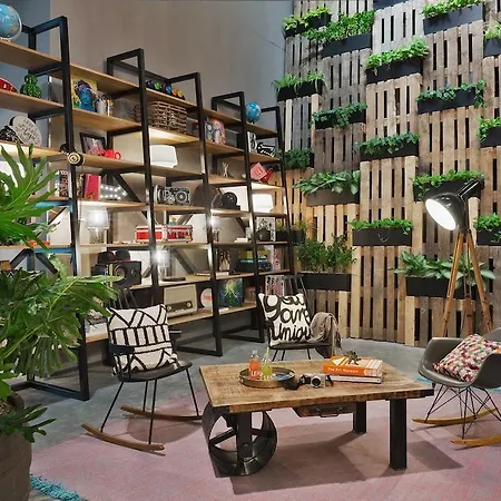 Szálloda Moxy Houthavens