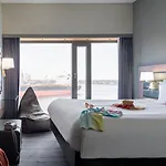 Moxy Houthavens 3* 암스테르담
