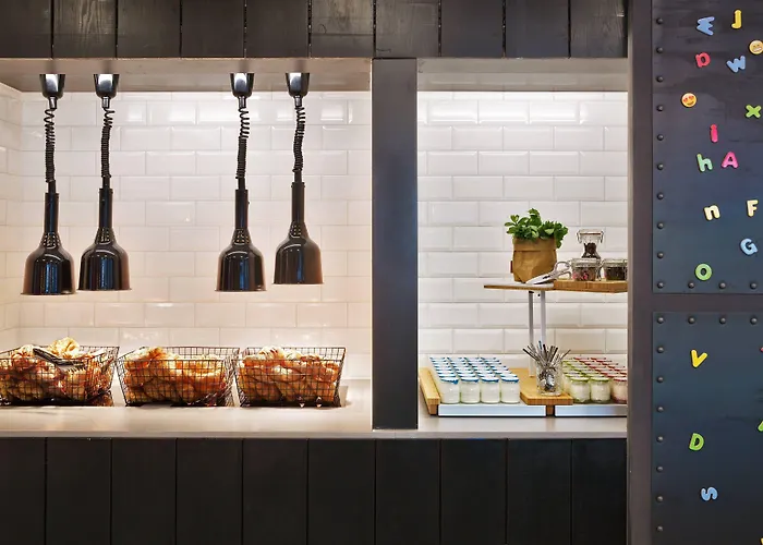 Hotel Moxy Houthavens Amsterdam